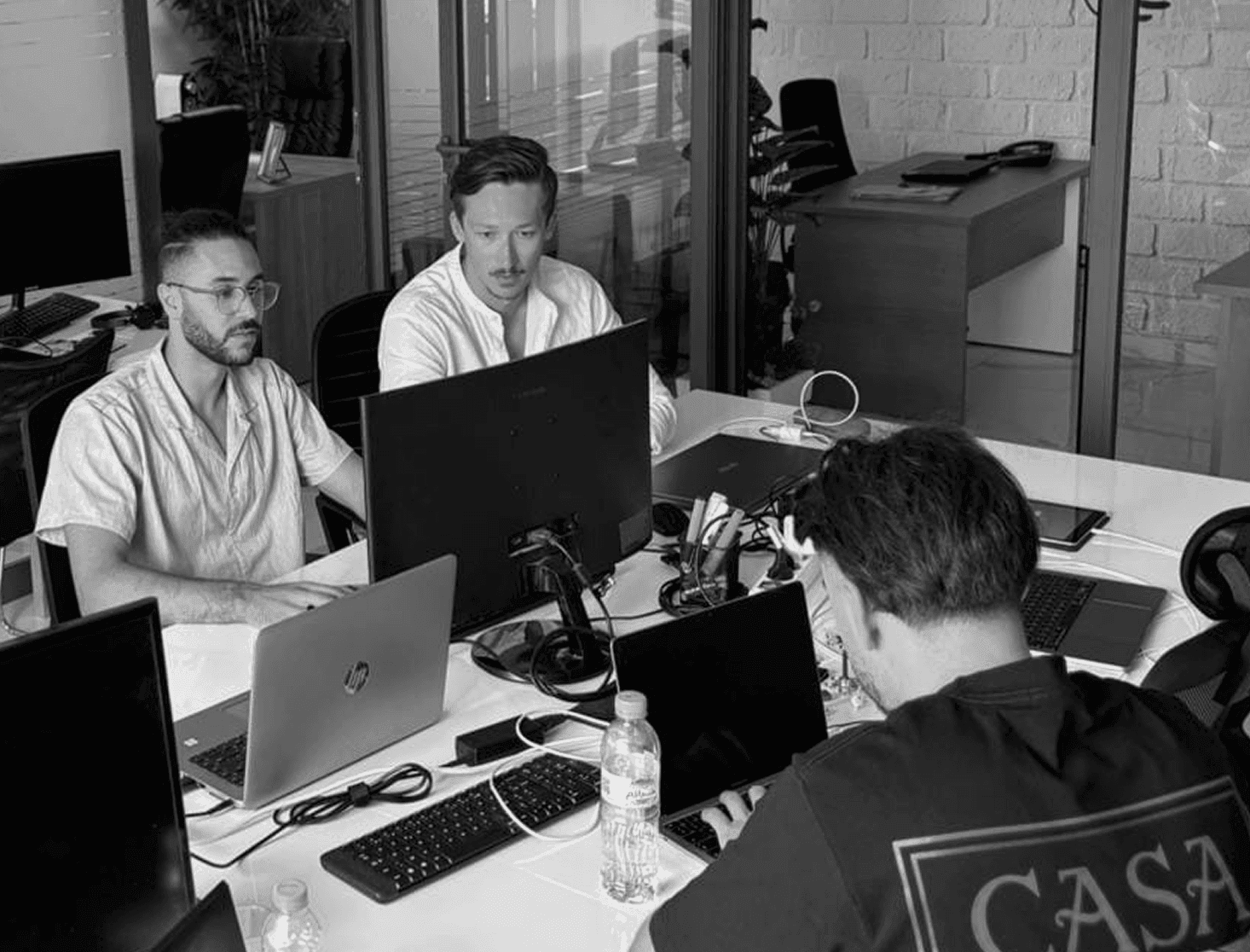 Team working at Appstronaute